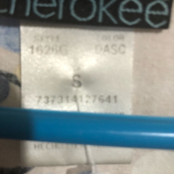 CHEROKEE HOSPITAL SCRUB SMALL - Picture 5 of 8